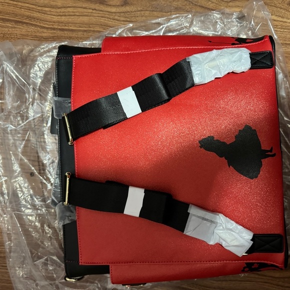 Alice in Wonderland Loungefly - Picture 4 of 4